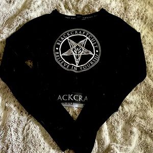 Blackcraft Long sleeve crop top
